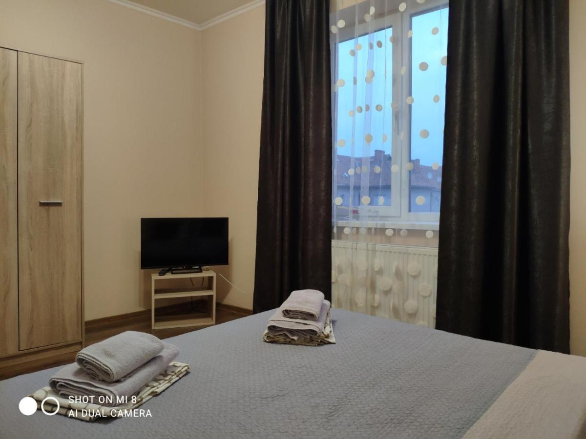 Apartments Domovik Мостова 5 Кв 44 موكاشيفه المظهر الخارجي الصورة
