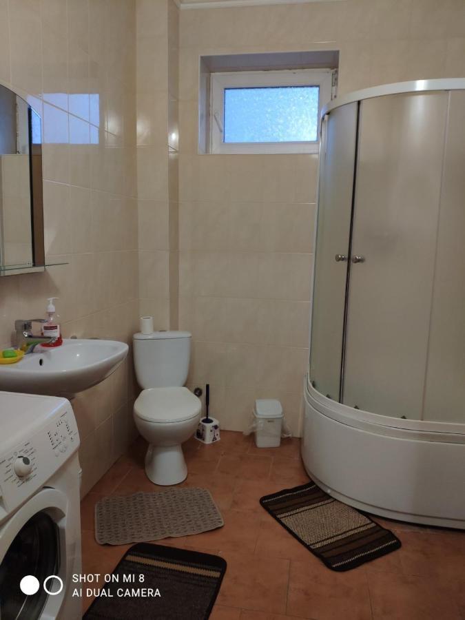 Apartments Domovik Мостова 5 Кв 44 موكاشيفه المظهر الخارجي الصورة