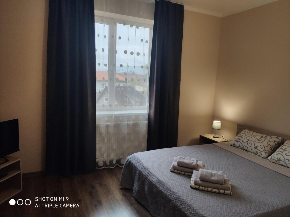 Apartments Domovik Мостова 5 Кв 44 موكاشيفه المظهر الخارجي الصورة